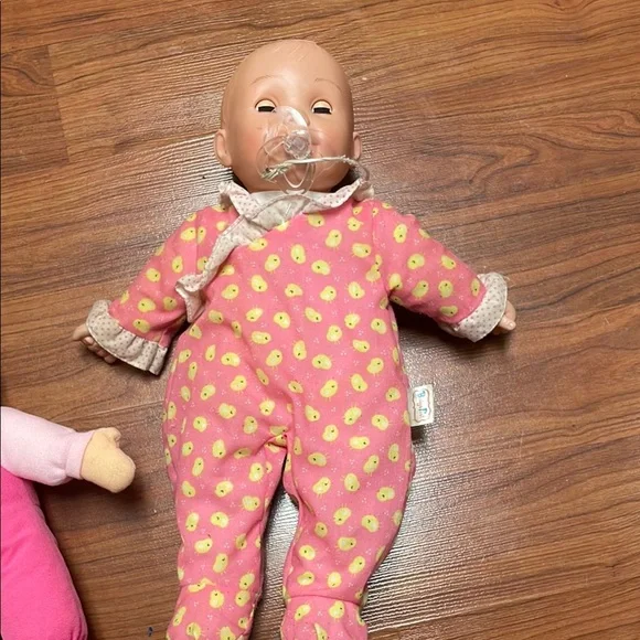 Charming Pink Doll Trio with Accessories - Picture 4 of 7